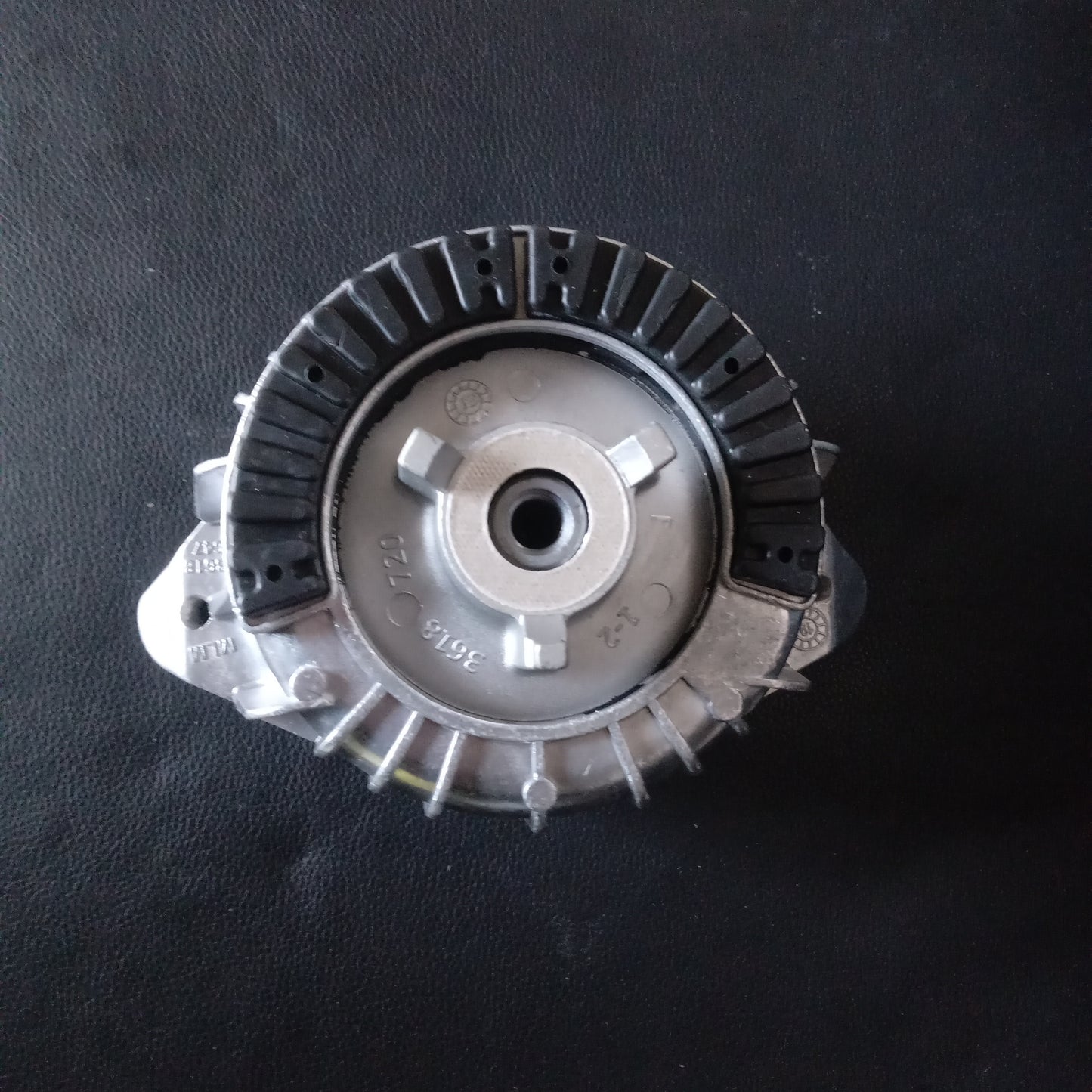 Mercedes W204, W212 Diesel Engine Mount Set Left & Right - BEMWQ