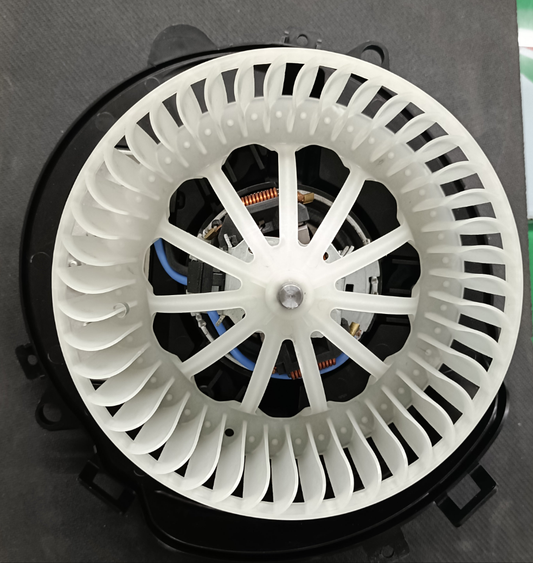 Audi A3 8V, Skoda Octavia III, IV Blower Motor - MJ