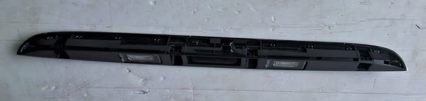 Mini Cooper R50, R52, R53, R56, R57 Tailgate Switch with Chrome - MJ