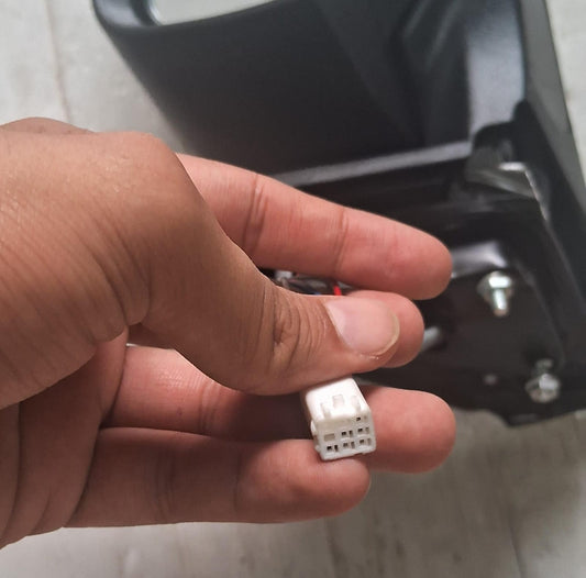 Maruti Suzuki Swift T3 Side Mirror Right - SVM-SWFTT3-39MIR Varroc