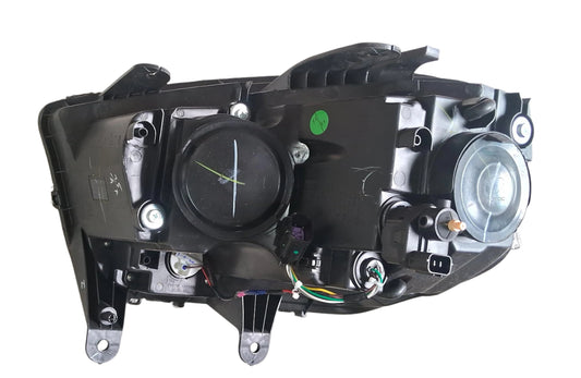 Mahindra Scorpio Head Light Right - HLA-SCRP-9011R Varroc