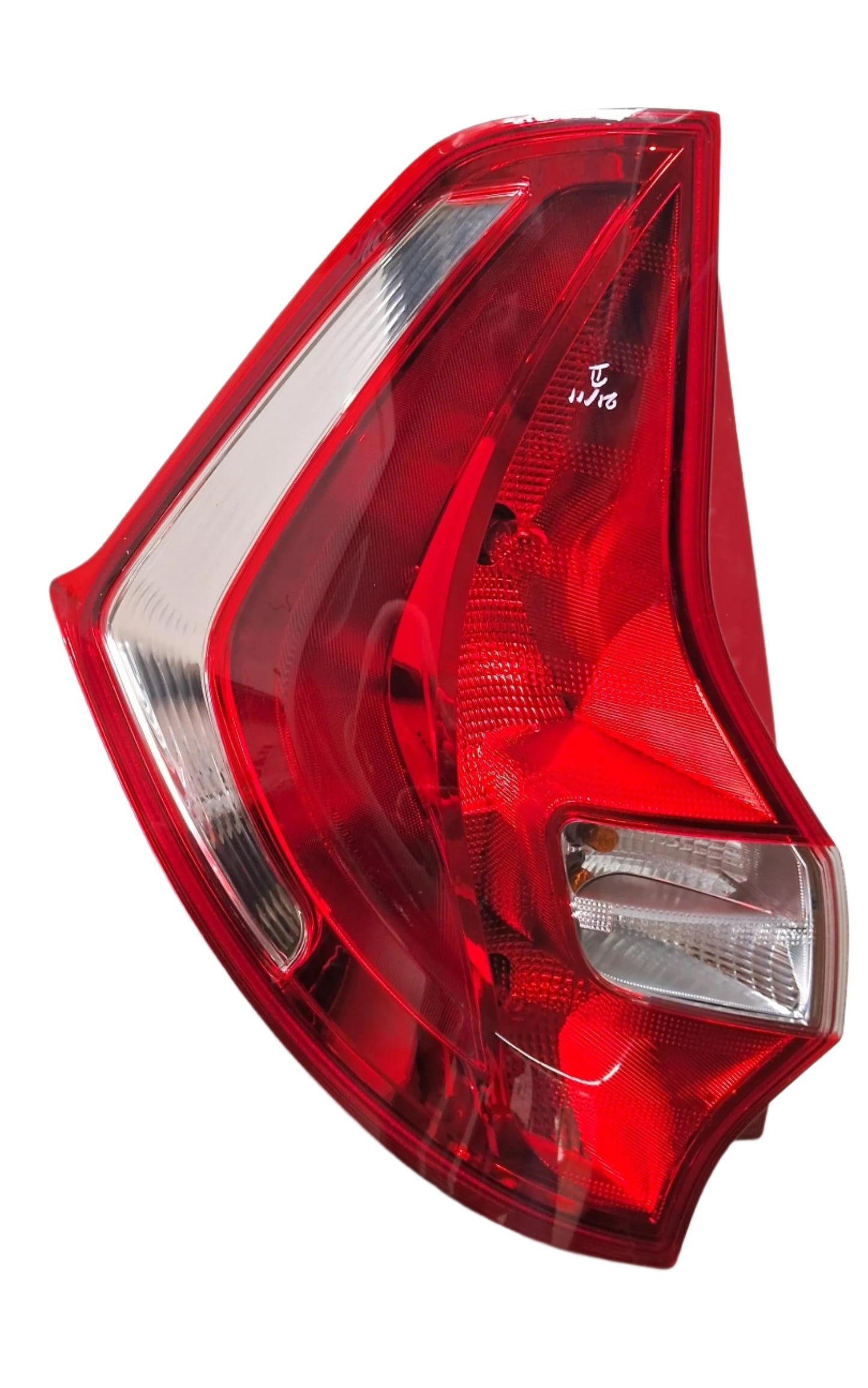 Mahindra Marazzo Tail Light Left - RCA-MRZO-B221L Varroc