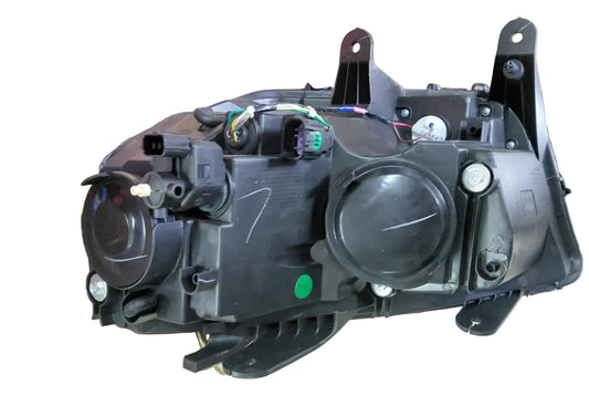 Mahindra Scorpio S11 Head Light Right - HLA-SCRP-7621R Varroc