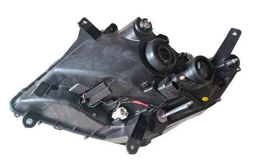 Mahindra TUV300 Head Light Right - HLA-MTUV-1751R Varroc