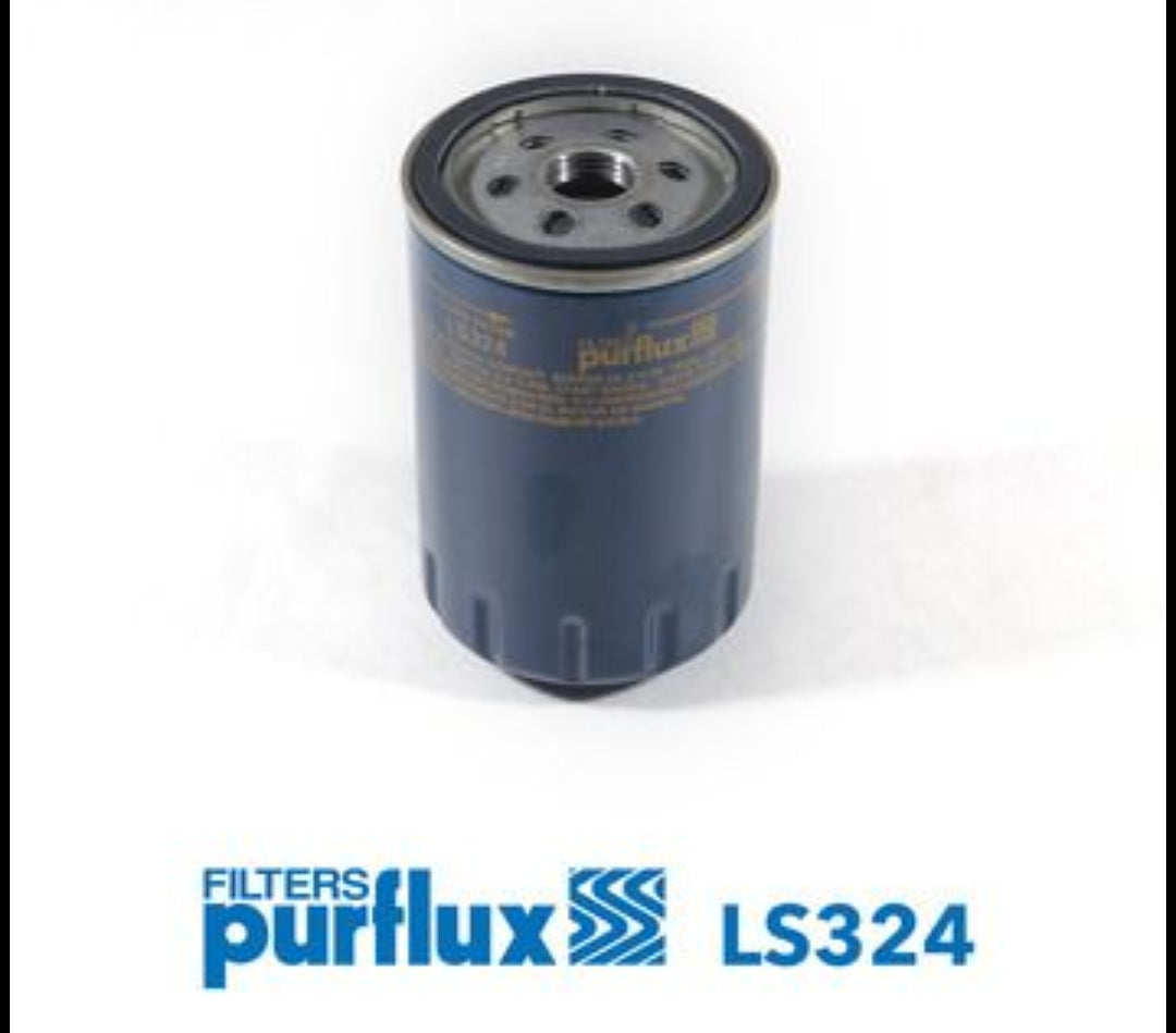Audi A4, A6, A8, Skoda Fabia, Octavia, Superb, VW Jetta, Passat Old Petrol Oil Filter - LS324 Purflux France