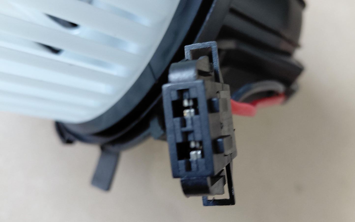 Audi A4 8K, Q5 8R Blower Motor - MJ