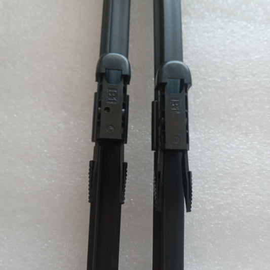 Audi Q7 4LB Front Wiper Set 26+26 - MJ