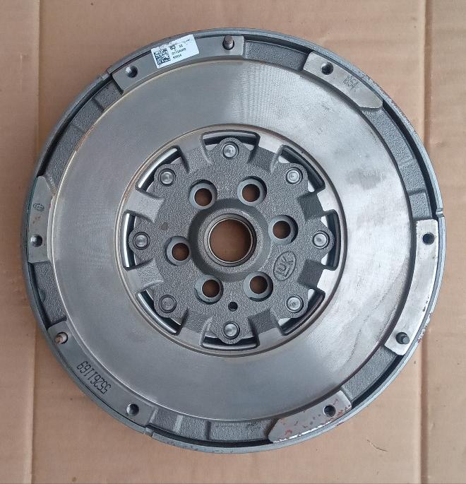 Jeep Compass, MG Hector Manual Diesel Flywheel ‐ 4150697100 LUK Motorparts Junction
