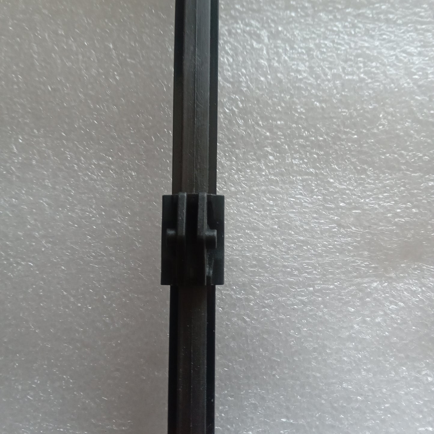 Audi Q7 New Rear Wiper Blade 15" - MJ