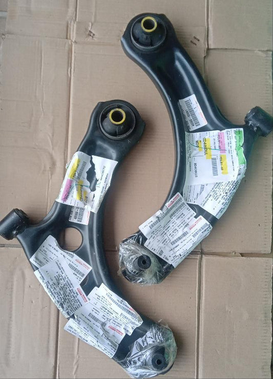 Toyota Etios, Liva Lower Arm Set - 480680D081 & 480690D081 Toyota