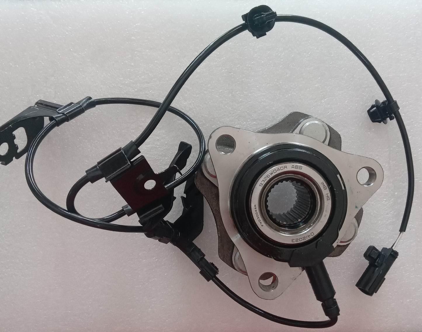 Toyota Etios, Liva Front Wheel Hub ABS Right - MJ