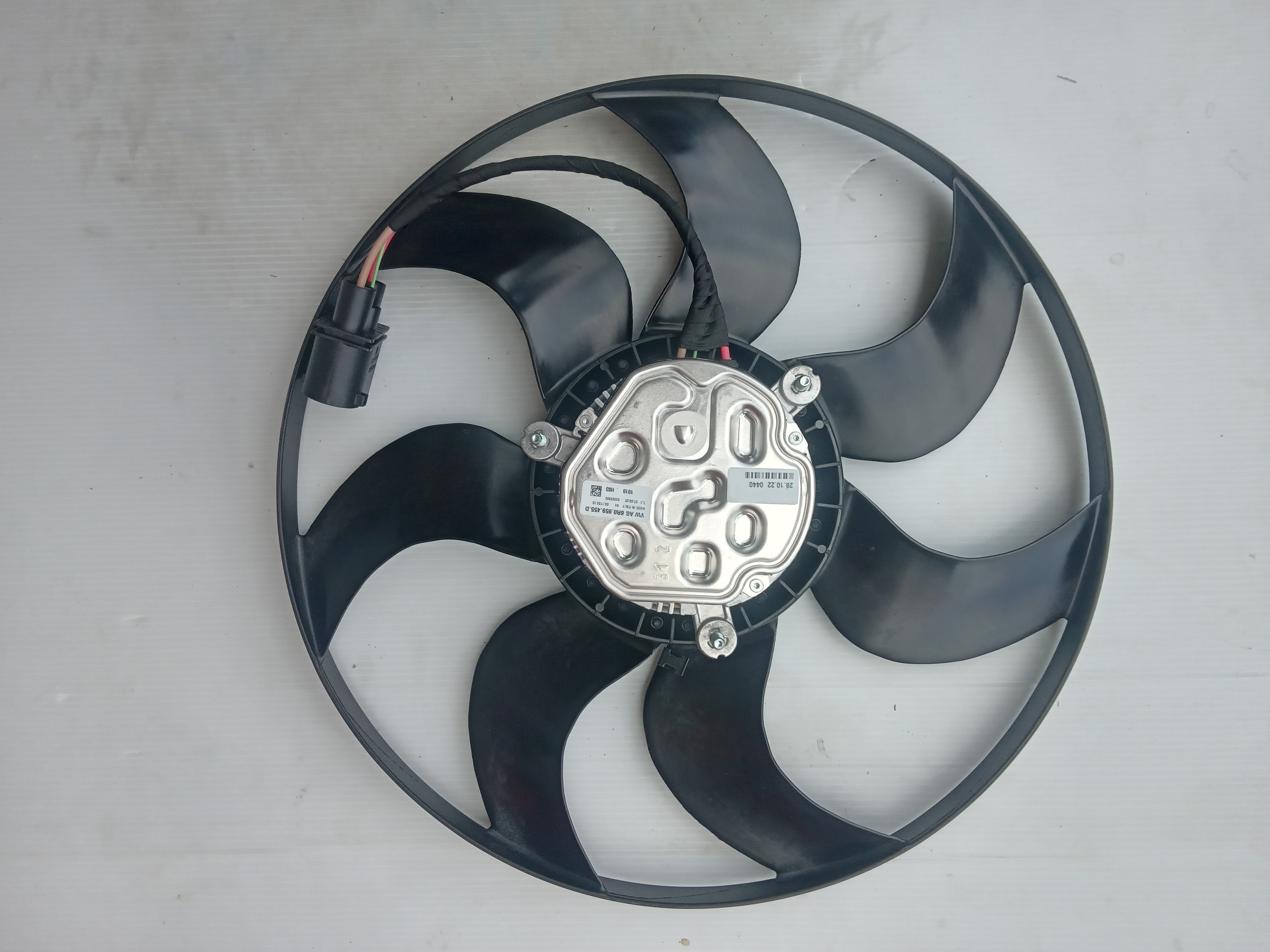 Vw polo deals radiator fan price