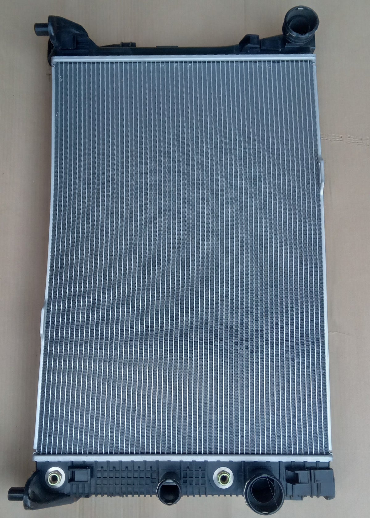 Benz 212 Radiator Mercedes C Class 204, E Class 212 - Radiator 2045000254, 2045000654 ...