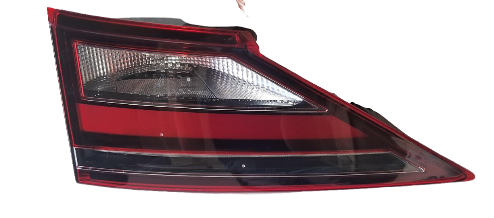 Mahindra XUV700 Tail Light Right - RCA-X700-DSB71R Varroc