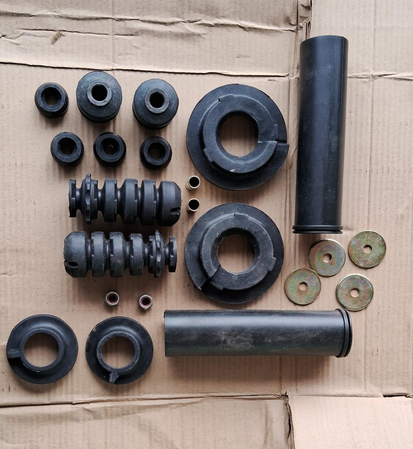 Renault Duster, Nissan Terrano Rear Shocker Kit Set - MJ