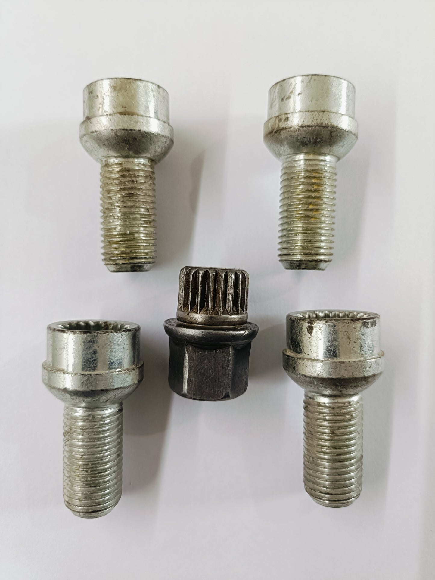 Audi Wheel Lock Nut & Studs Set - MJ