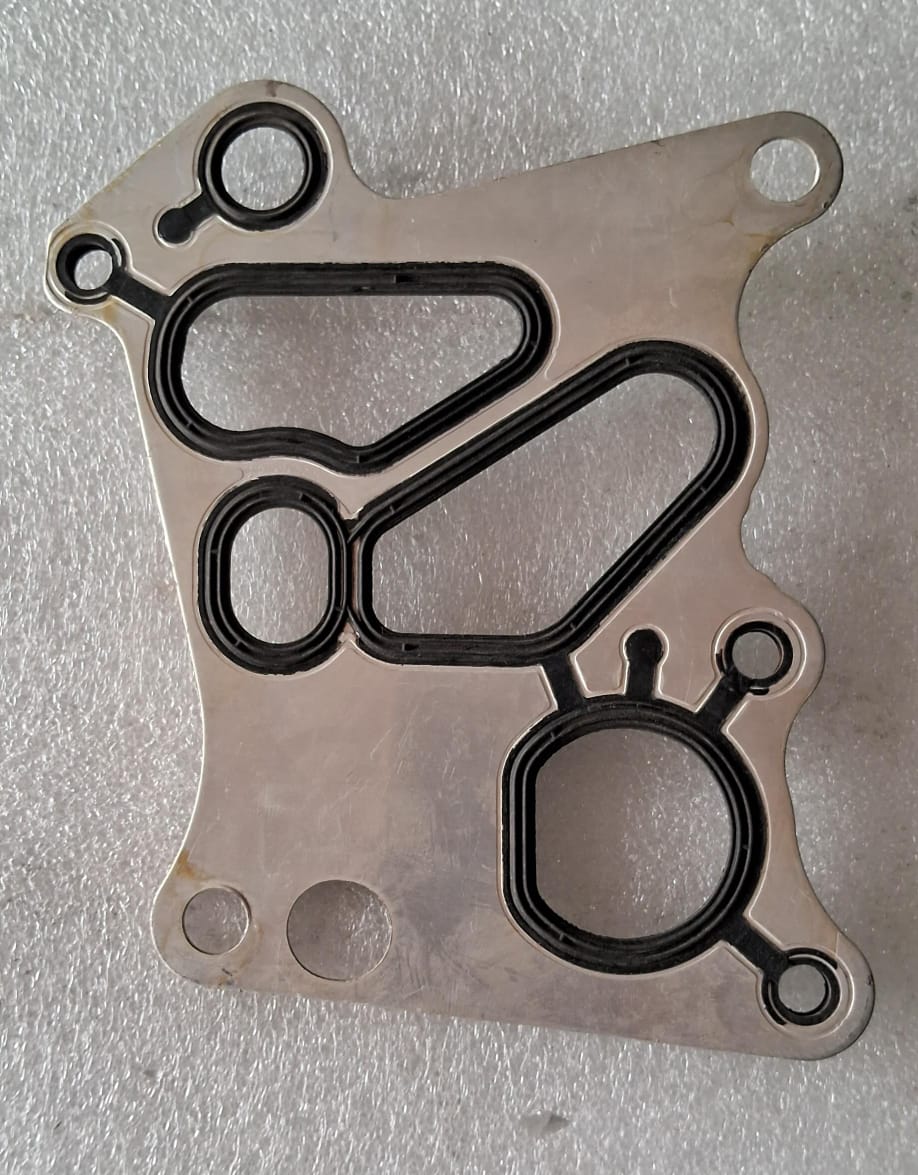 Mercedes C Class 204, E Class 212 - Gasket A2711840280 - MJ