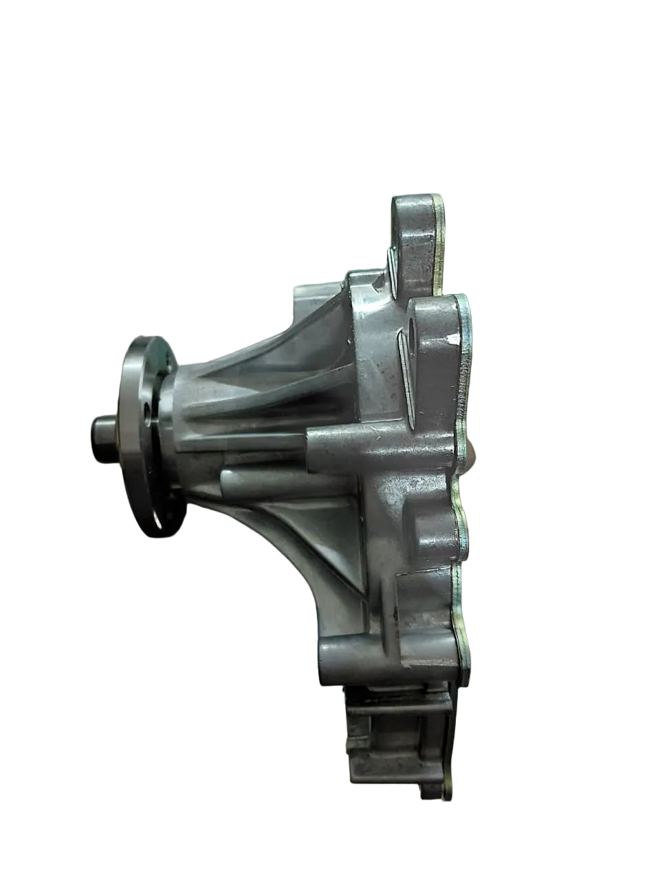 Toyota Innova, Fortuner - Water Pump with packing - MJ