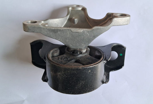 Renault Kwid 800/1000 (2015 onwards), Datsun Redigo (2016-22) - Engine Mounting Left Side - MJ