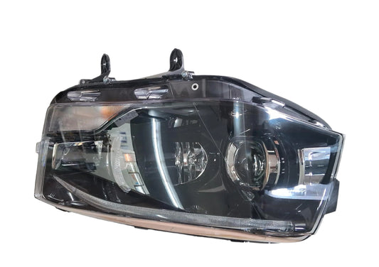Mahindra Scorpio Head Light Right - HLA-SCRP-9011R Varroc