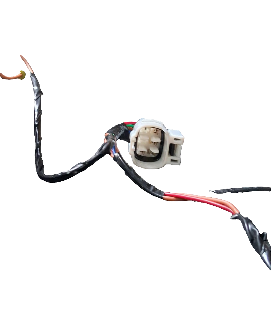 Mahindra TUV300 Head Light Left - HLA-MTUV-1741L Varroc