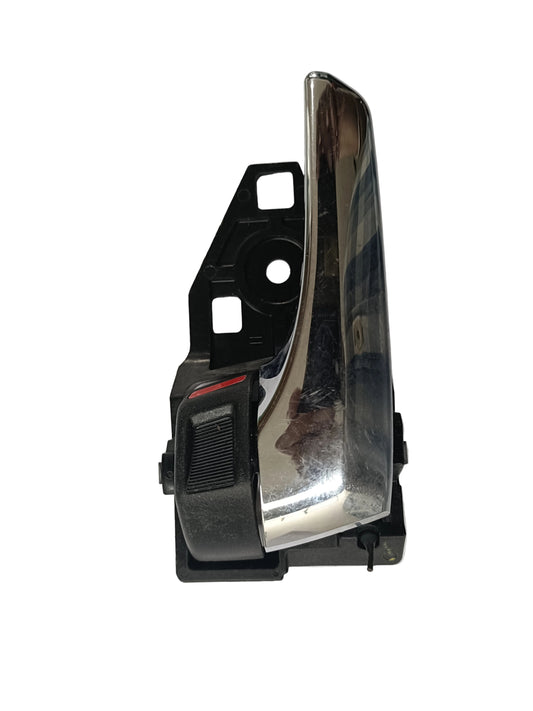 Toyota Fortuner Front Right Inner Door Handle (RC Lever) - MJ